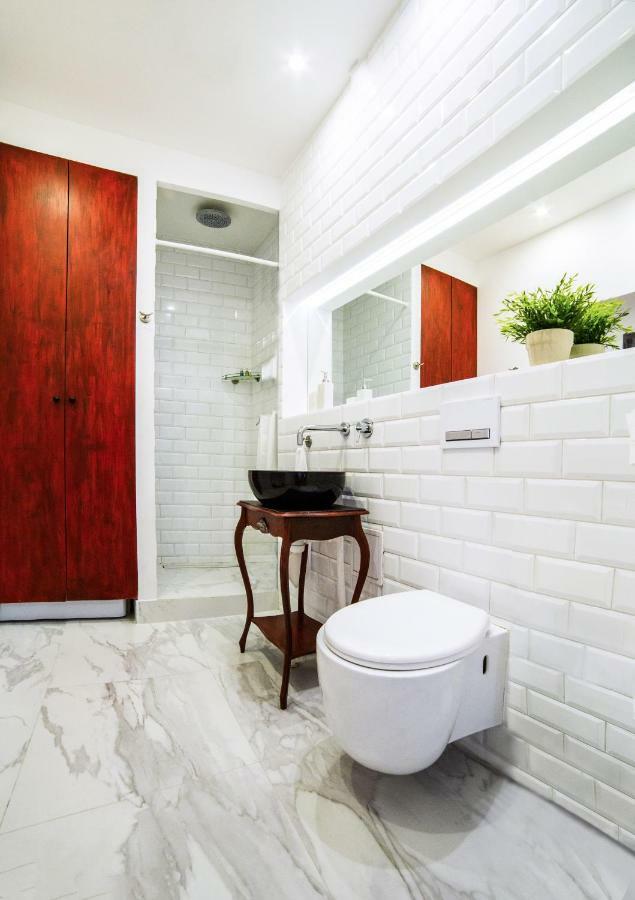 Old Town - Green Apple Apartment Вроцлав Екстериор снимка
